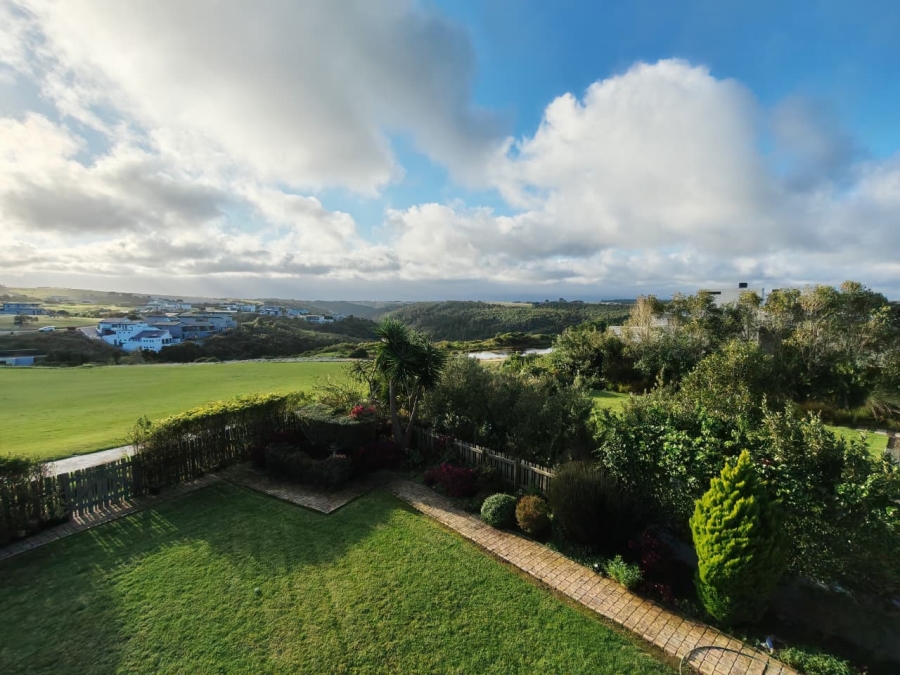 4 Bedroom Property for Sale in Oubaai Western Cape